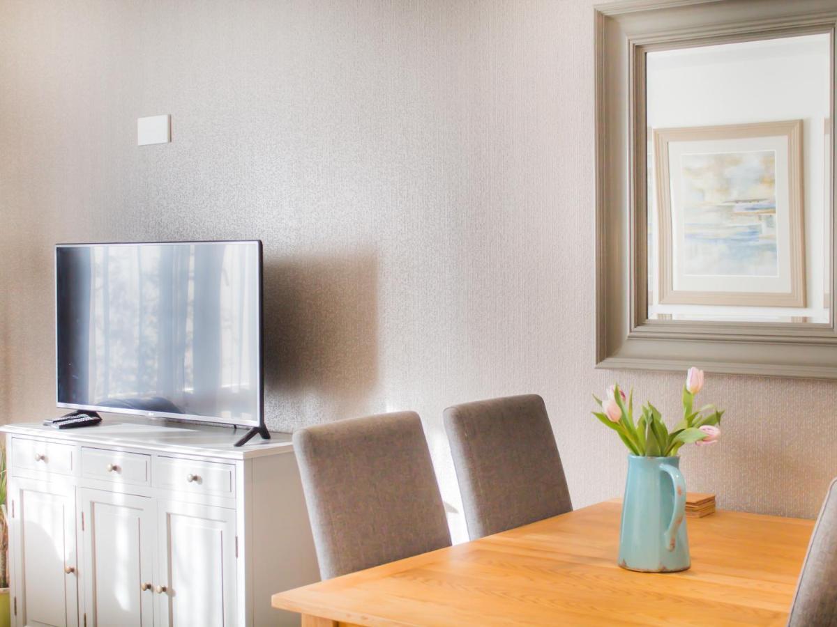 Henge House, Bluestone Apartment Бат Екстериор снимка