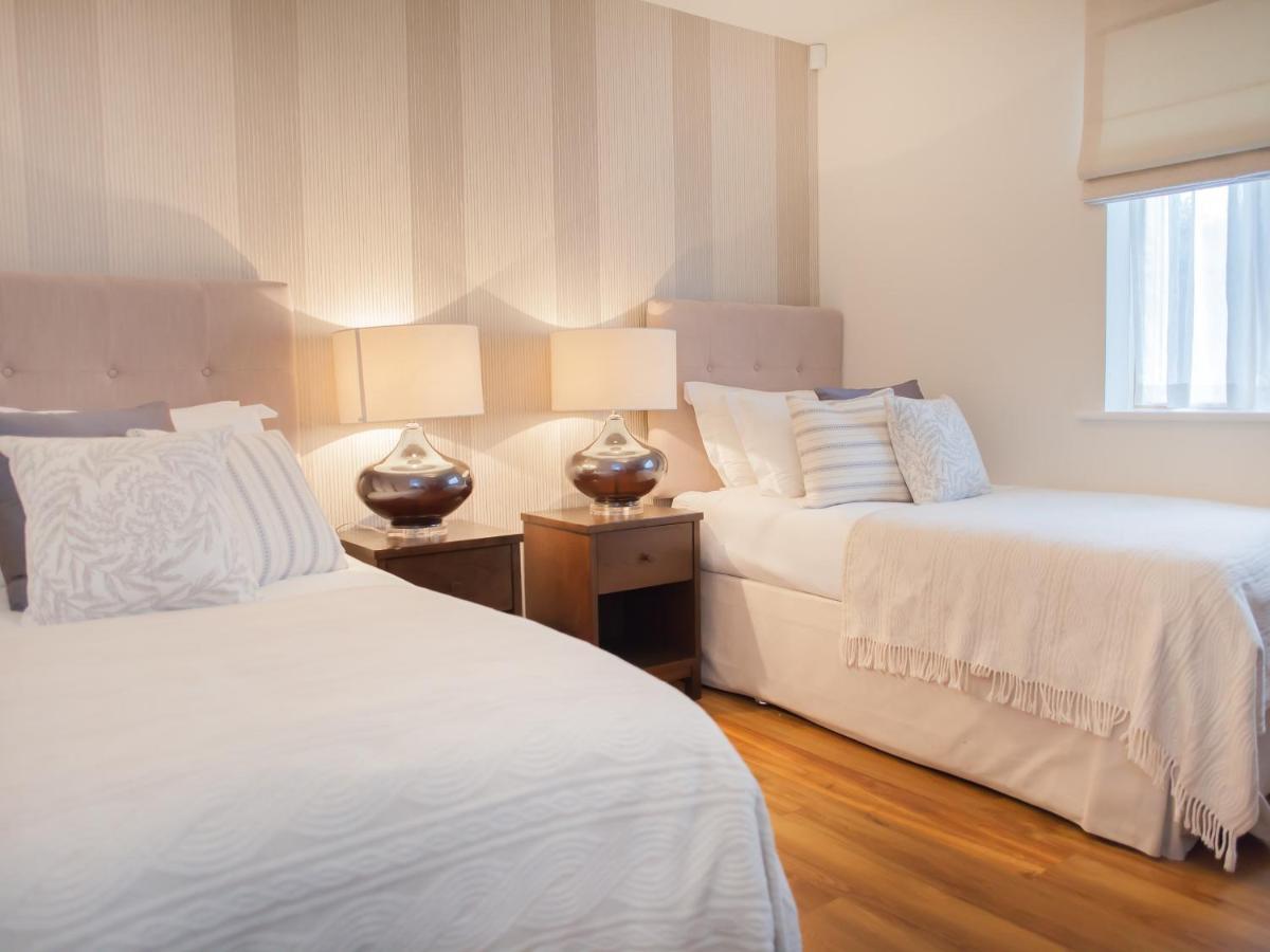 Henge House, Bluestone Apartment Бат Екстериор снимка